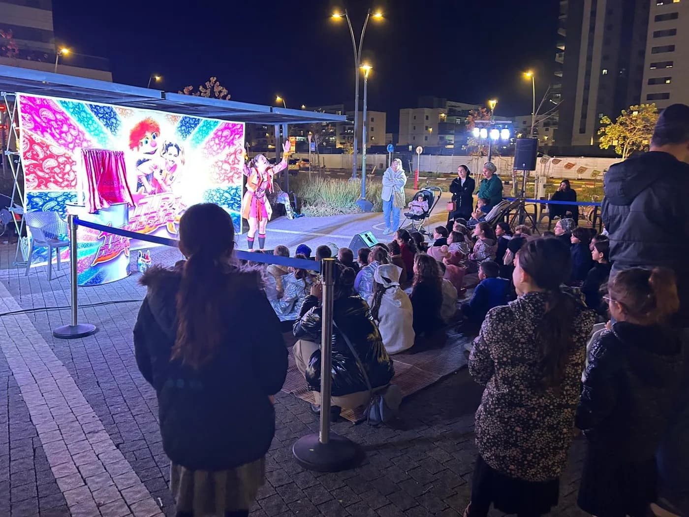 A children’s show at a community evening in the complex